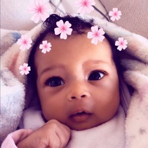 Meet your Posher, Ronica